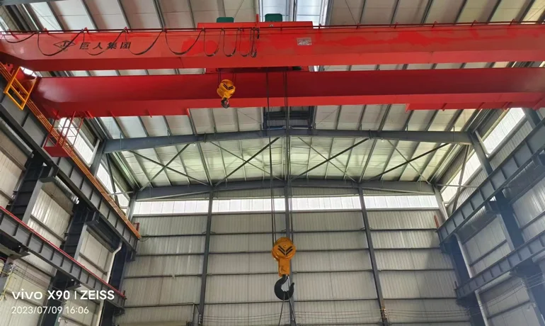 Double Girder Hoist Overhead Crane for sale
