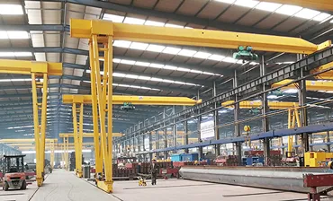 Semi gantry crane